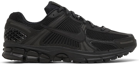 Air Zoom Vomero 5 Triple Black