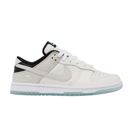 Nike Dunk Low Supersonic