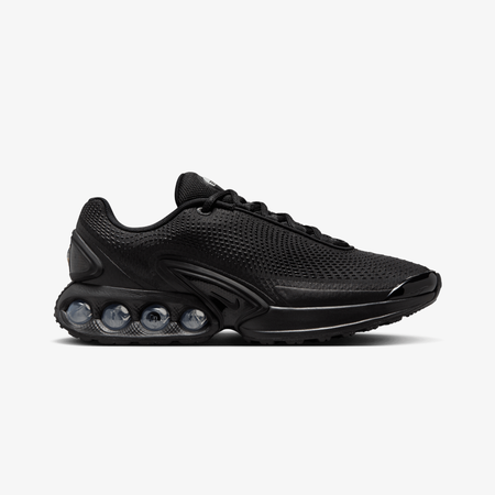 Nike AIR MAX DN { BLACK/BLACK-BLACK-MTLC DARK GREY