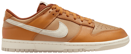 Dunk Low SE Monarch