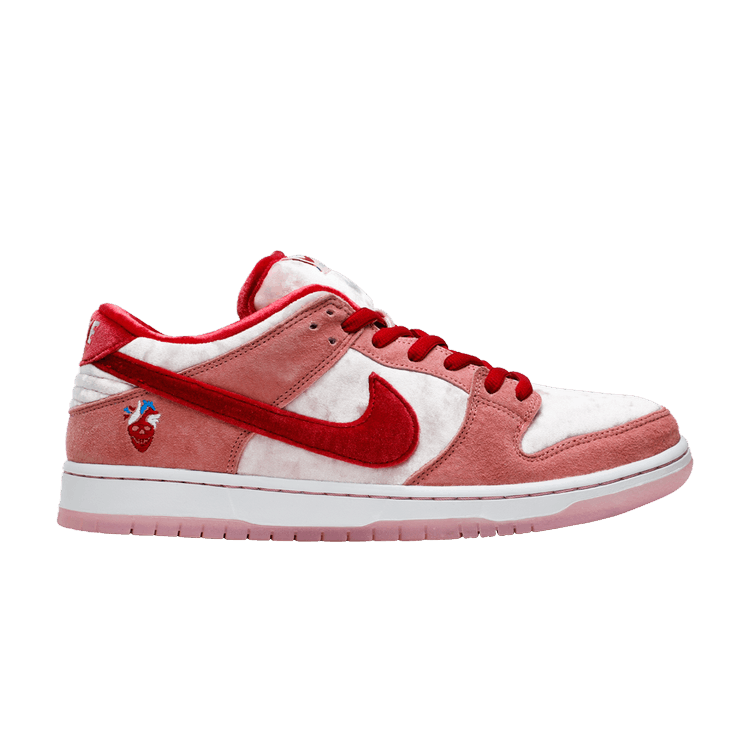 NIKE SB DUNK LOW STRANGELOVE SKATEBOARDS