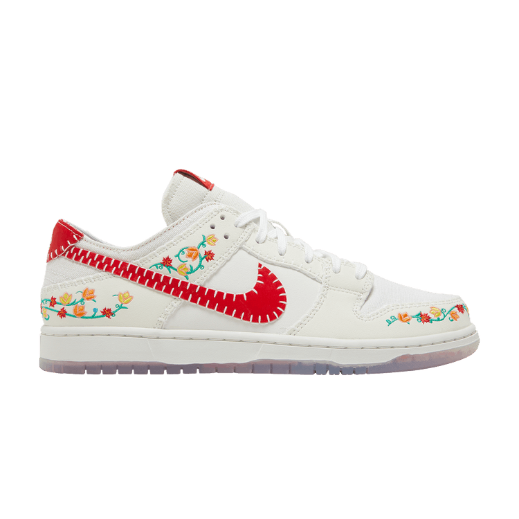 Nike Dunk Low White And University Red