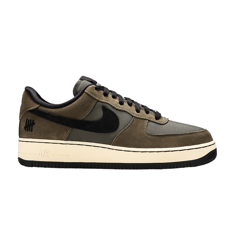 Nike Air Force 1 Low SP Undefeated Ballistic Dunk Vs. Af1