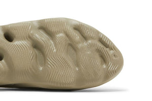 Yeezy Foam Runner Stone Salt