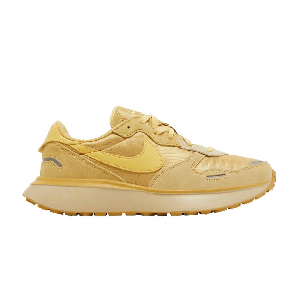 Wmns Phoenix Waffle 'Wheat Gold'