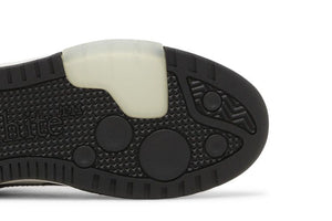 OFF-WHITE Out Of Office OOO Low Tops Black White