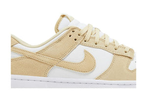 Dunk Low SE Team Gold Suede