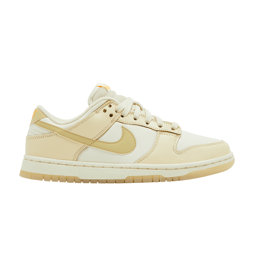Wmns Dunk Low 'Muslin Team Gold'