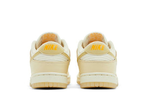 Wmns Dunk Low 'Muslin Team Gold'