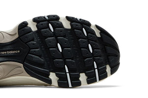 New Balance 530 Sea Salt Arid Stone
