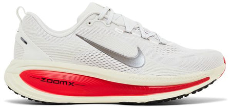 Nike Vomero 18 Platinum Tint Siren Red