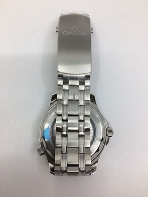 Omega Seamaster Diver 300 M42 mm otomatik saat 210.30.42.20.01.001