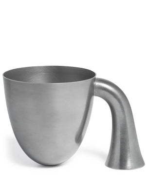 tin support jug