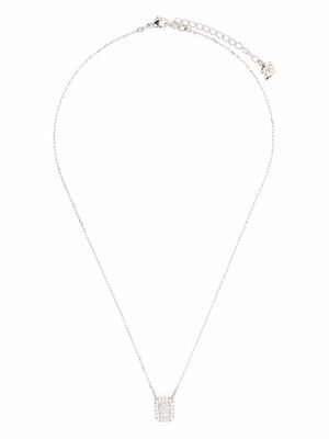 Una pendant necklace