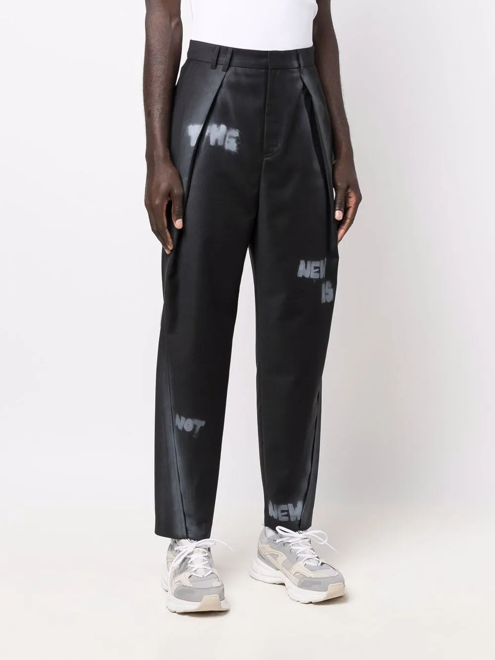 slogan print straight-leg trousers