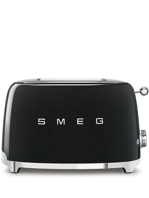 embossed-logo toaster