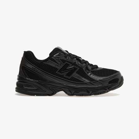 New Balance 740 { BLACK/BLACK CEMENT