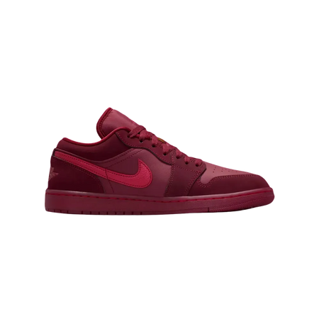 Air Jordan 1 Low SE 'Valentine's Day'