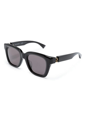skull-appliqué square-frame sunglasses