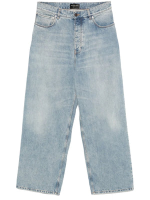 Baggy jeans
