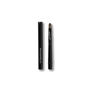 30. Detailed Lip Brush