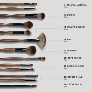 30. Detailed Lip Brush