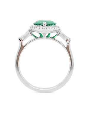 18k white gold diamond and emerald ring