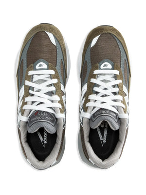 Made in USA 990v6 sneakers