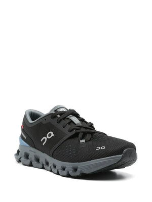 Cloud X 4 sneakers
