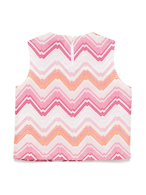 zigzag-woven top