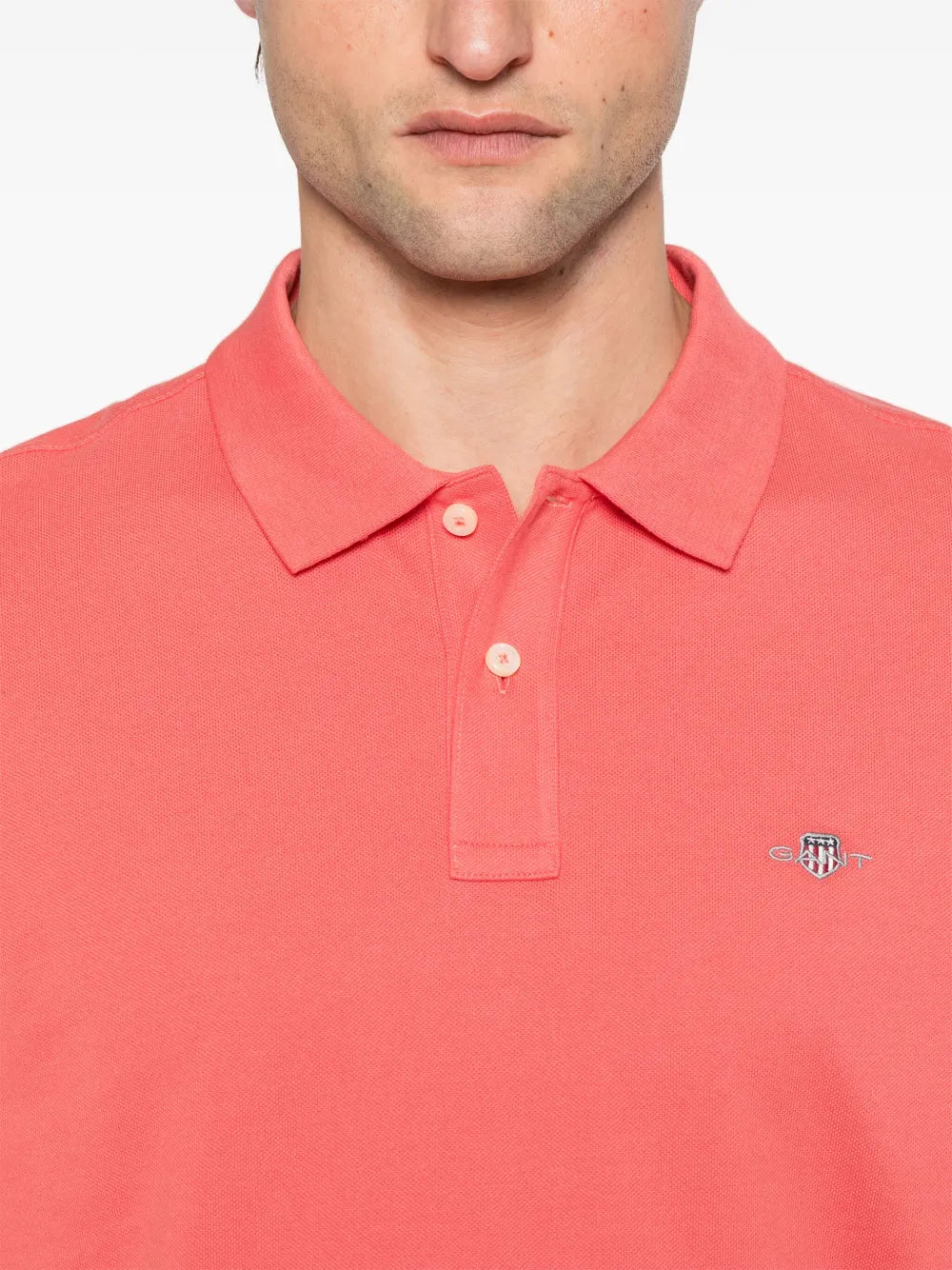 shield-motif short-sleeve polo shirt
