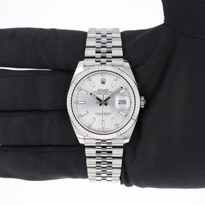 Rolex | Datejust | 126334 | Steel | 41 x 49 mm | Steel | Silver | Automatic