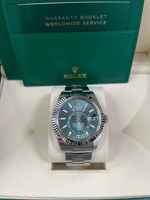Rolex | Sky-Dweller | 336934 | Steel | 42 mm | Green | Automatic