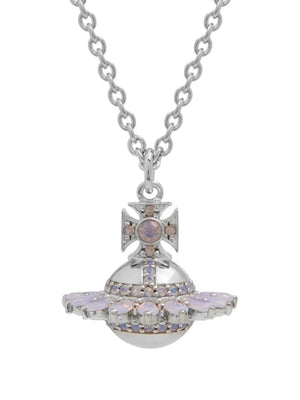 Willa pendant necklace