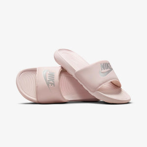 Nike VICTORI ONE { BARELY ROSE/METALLIC SILVER-BARELY ROSE