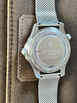 Omega Seamaster Diver 300 MED. 007 TITANIO