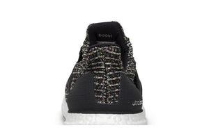 Adidas UltraBoost 4.0 Black Carbon