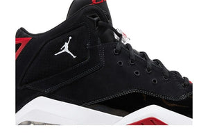 Air Jordan B'Loyal Bred