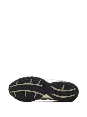 204L sneakers