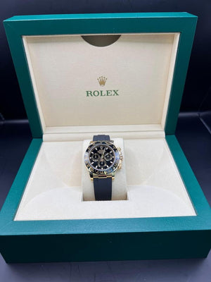 Rolex | Daytona | 116518 | Yellow gold | 40 mm | Rubber | Black | Automatic