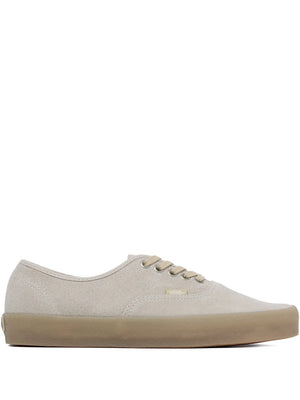 Authentic lace-up sneakers