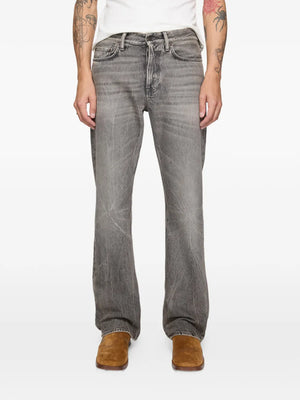 2010M distressed jeans