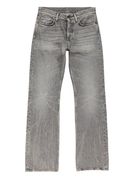 2010M distressed jeans