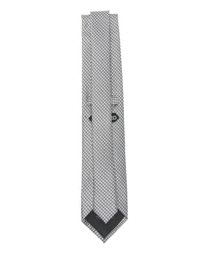 patterned tie