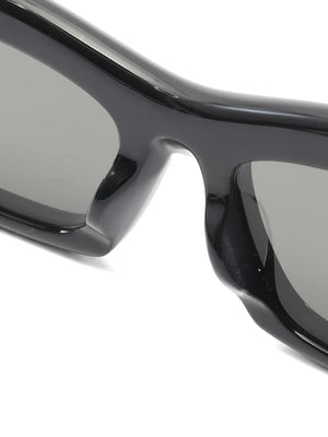 2000s logo-lettering sunglasses