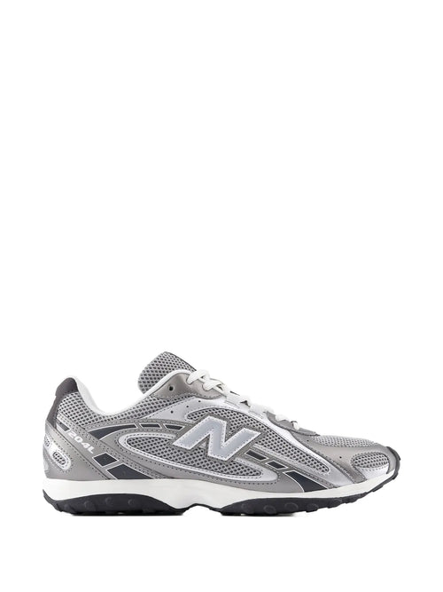 204L logo panelled sneakers