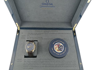 Omega Speedmaster Professional Moonwatch Apollo XVII Limited Edition Handaufzug Gelbgold 42mm Keramik-Zifferblatt braunes Lederband 311.63.42.30.03.001 Full Set mit Garantie Occasion Neu