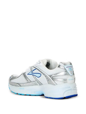Adrenaline GTS 10 sneakers