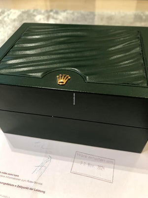 Rolex | Datejust | 69298 | Yellow gold | 29 mm | Yellow gold | Mother of pearl | Automatic