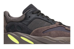 Yeezy Boost 700 Mauve